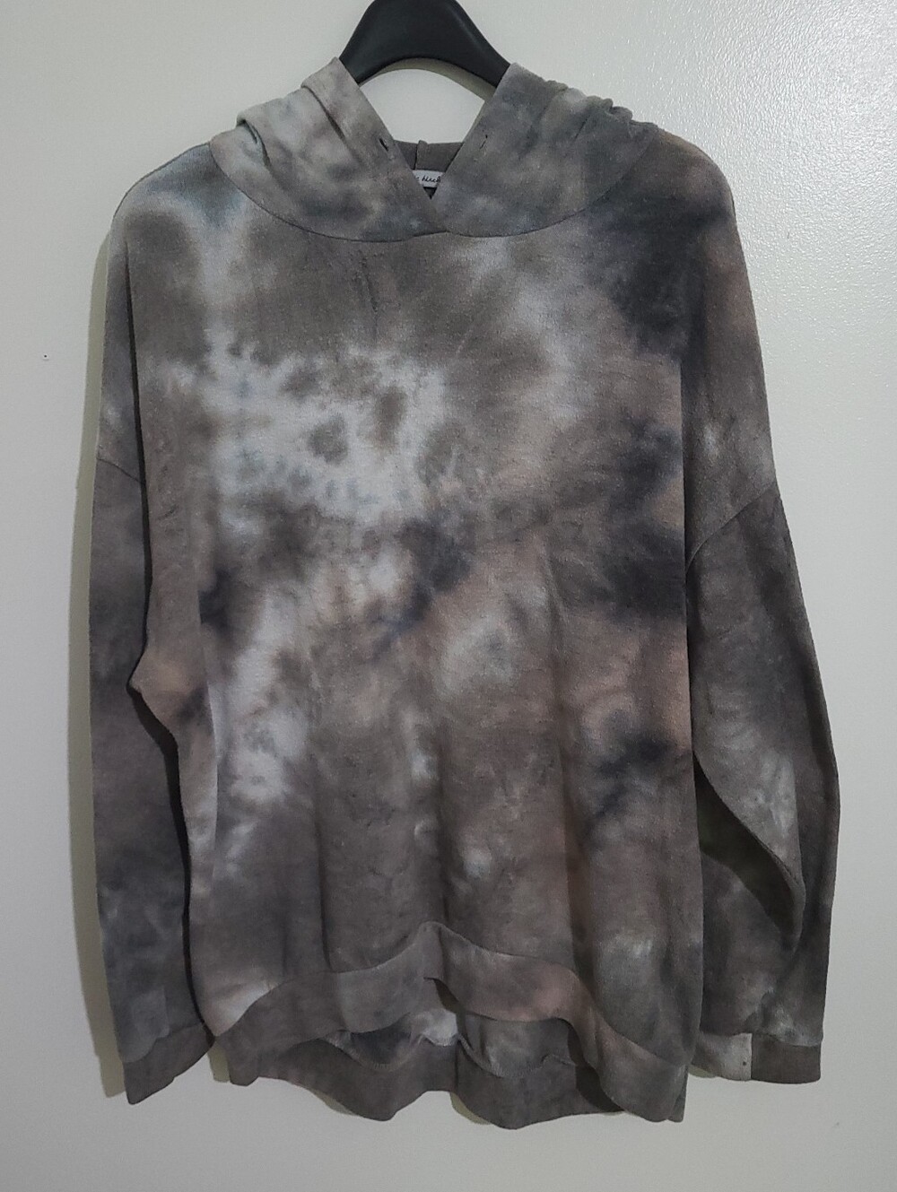 White Birch Tie Dye Lightweight Hoodie Size XL